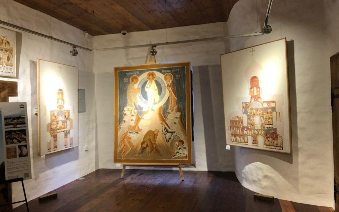 В Псковской области открылась выставка современного церковного искусства