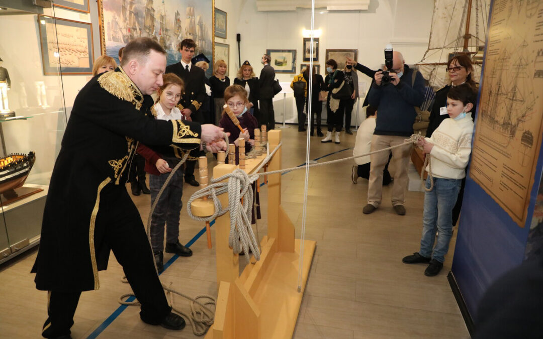 Выставка об адмирале Ушакове открылась в Центральном военно-морском музее в Петербурге